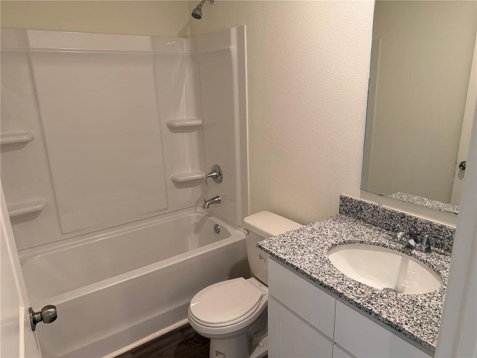 For Rent: $1,850 (3 beds, 2 baths, 1416 Square Feet)