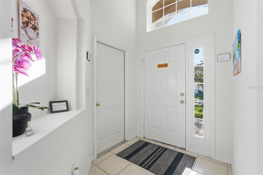 For Sale: $450,000 (5 beds, 3 baths, 1960 Square Feet)