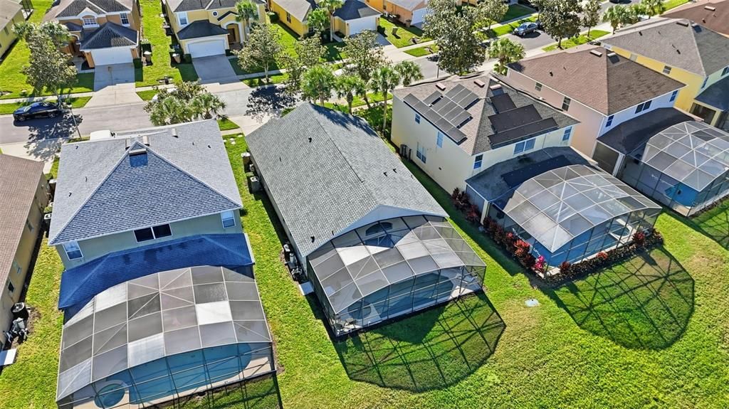 For Sale: $450,000 (5 beds, 3 baths, 1960 Square Feet)