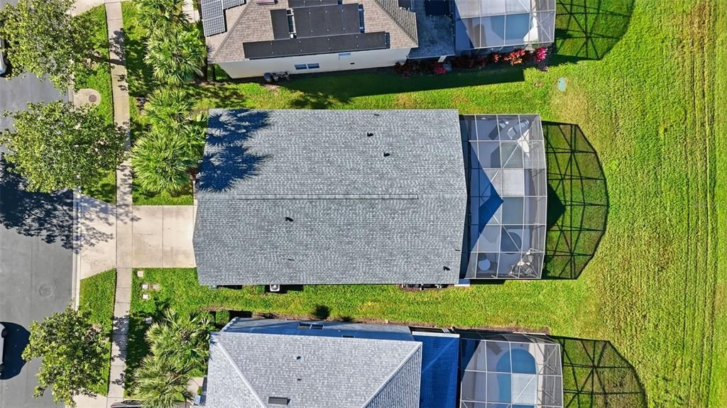 For Sale: $450,000 (5 beds, 3 baths, 1960 Square Feet)