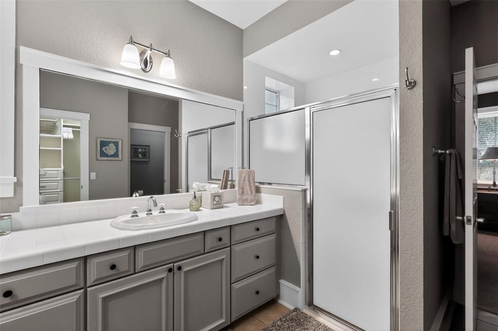 待售: $1,199,000 (2 贝兹, 2 浴室, 2525 平方英尺)