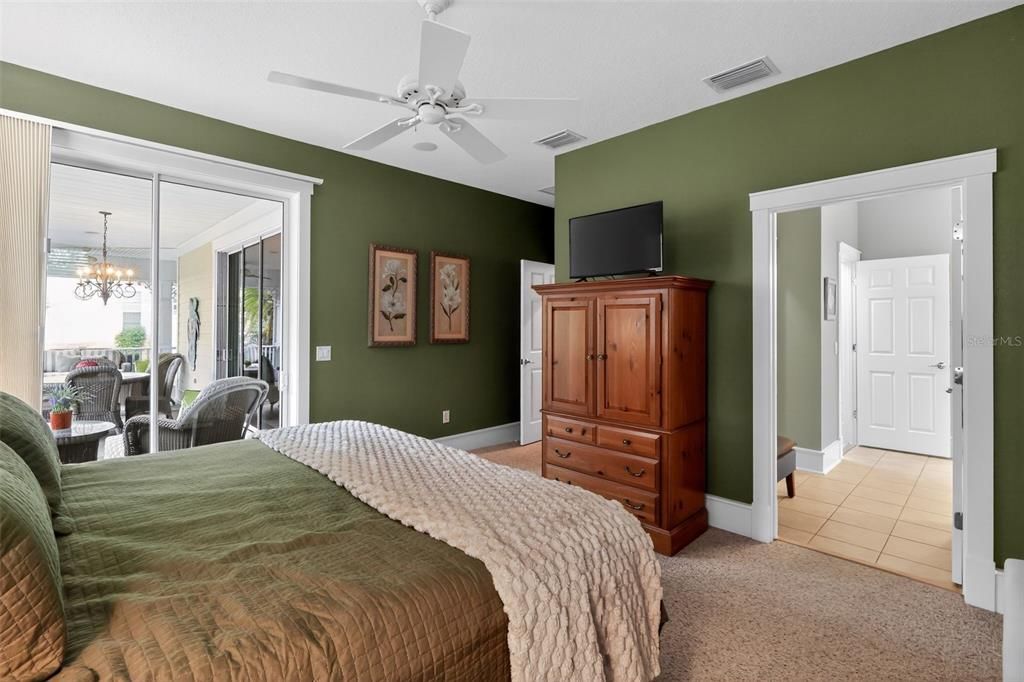 待售: $1,199,000 (2 贝兹, 2 浴室, 2525 平方英尺)