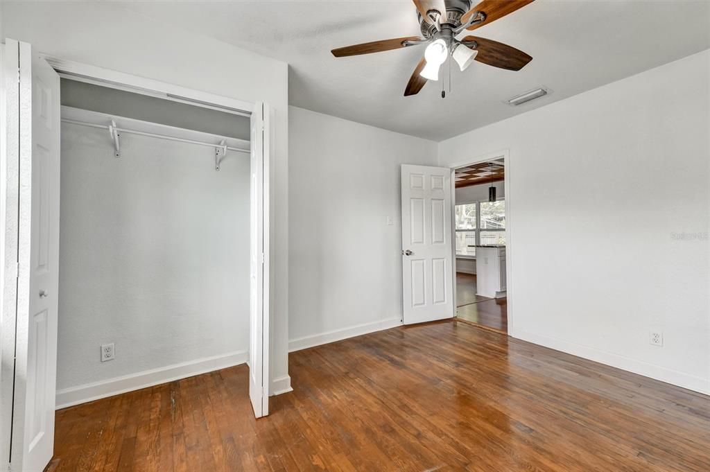 For Rent: $3,000 (4 beds, 2 baths, 1578 Square Feet)