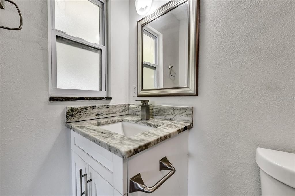 For Rent: $3,000 (4 beds, 2 baths, 1578 Square Feet)