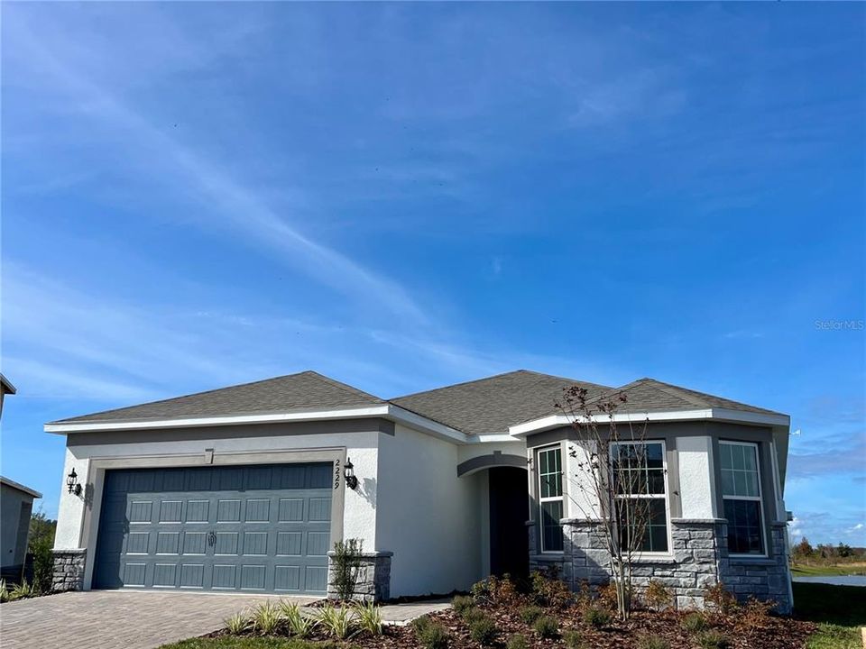 Недавно продано: $539,046 (4 спален, 2 ванн, 1889 Квадратных фут)