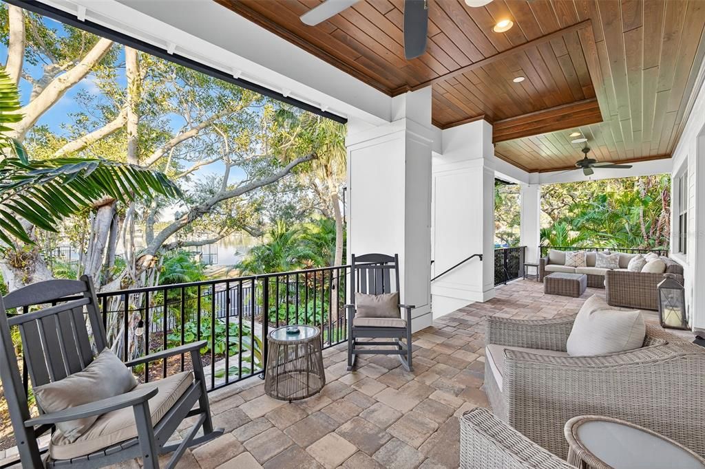 На продажу: $8,800,000 (5 спален, 5 ванн, 5071 Квадратных фут)