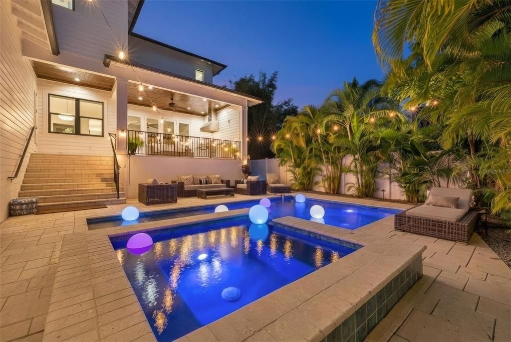 На продажу: $8,800,000 (5 спален, 5 ванн, 5071 Квадратных фут)