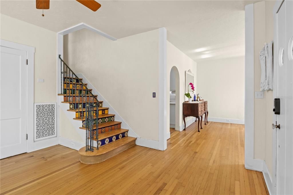 For Sale: $1,145,900 (3 beds, 2 baths, 2320 Square Feet)