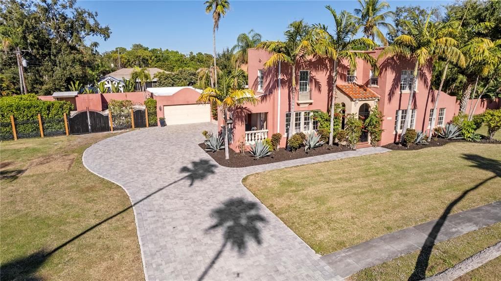 For Sale: $1,145,900 (3 beds, 2 baths, 2320 Square Feet)