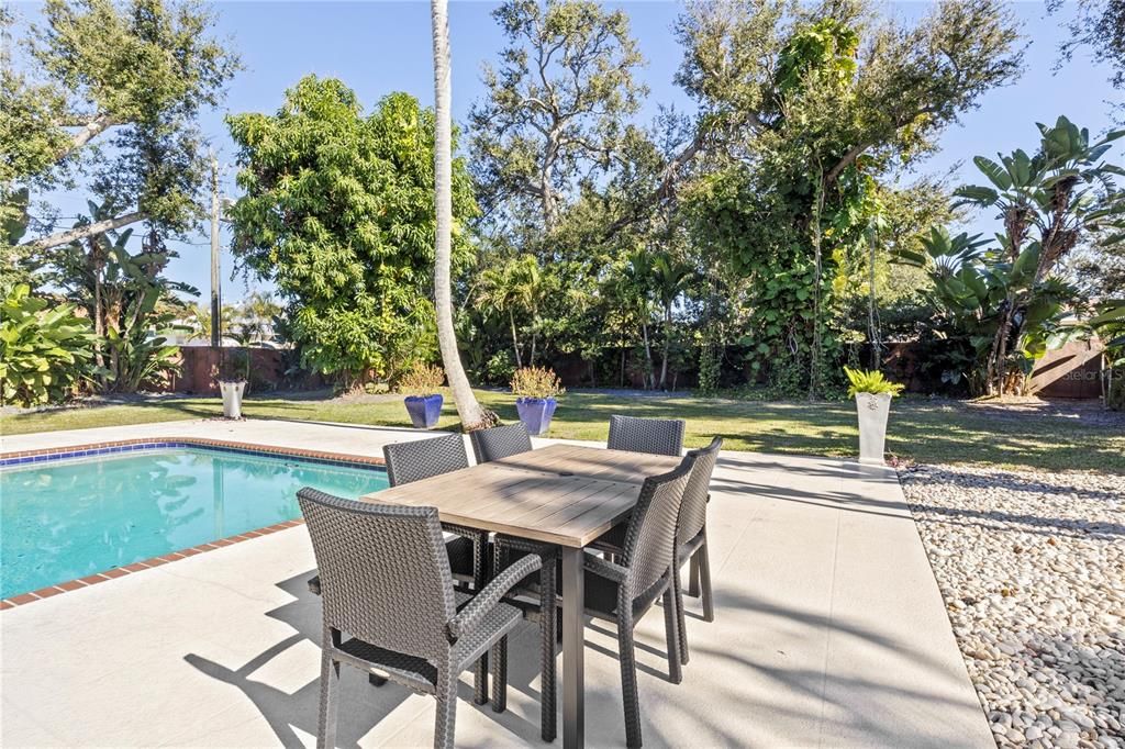 For Sale: $1,145,900 (3 beds, 2 baths, 2320 Square Feet)