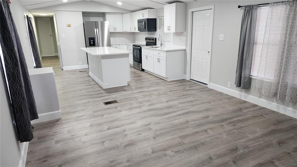 En Renta: $1,875 (3 camas, 2 baños, 924 Pies cuadrados)