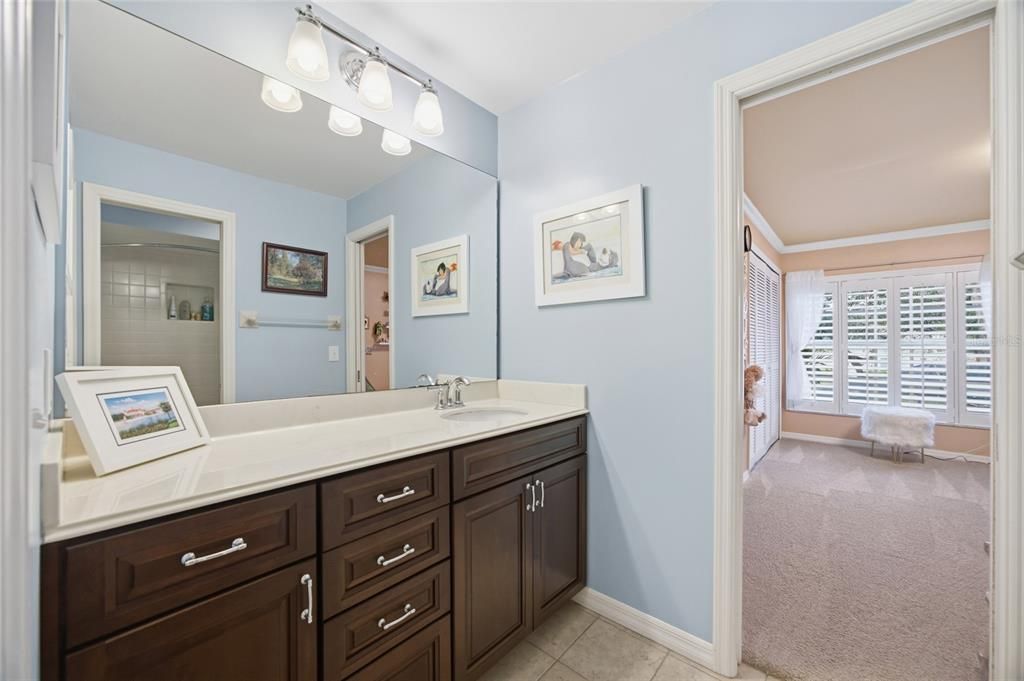 На продажу: $1,025,000 (4 спален, 2 ванн, 2848 Квадратных фут)