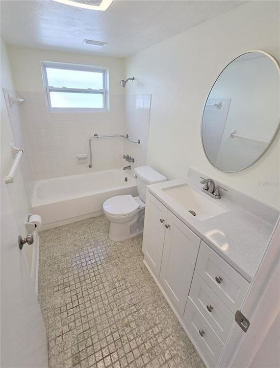 待售: $269,900 (2 贝兹, 2 浴室, 1334 平方英尺)