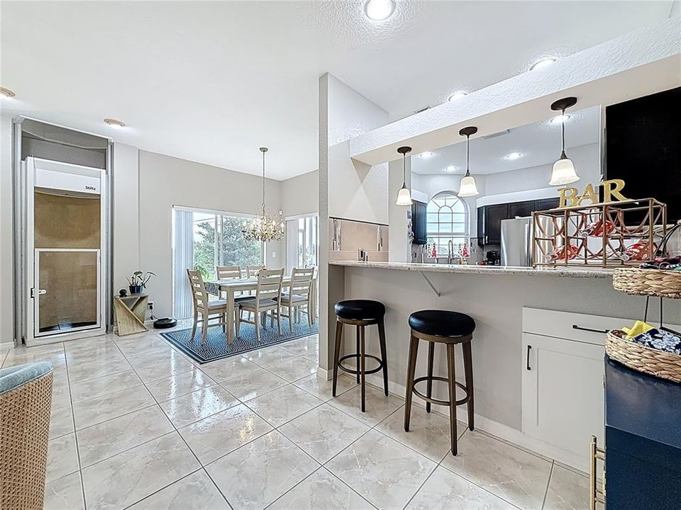 For Sale: $545,000 (3 beds, 3 baths, 1786 Square Feet)