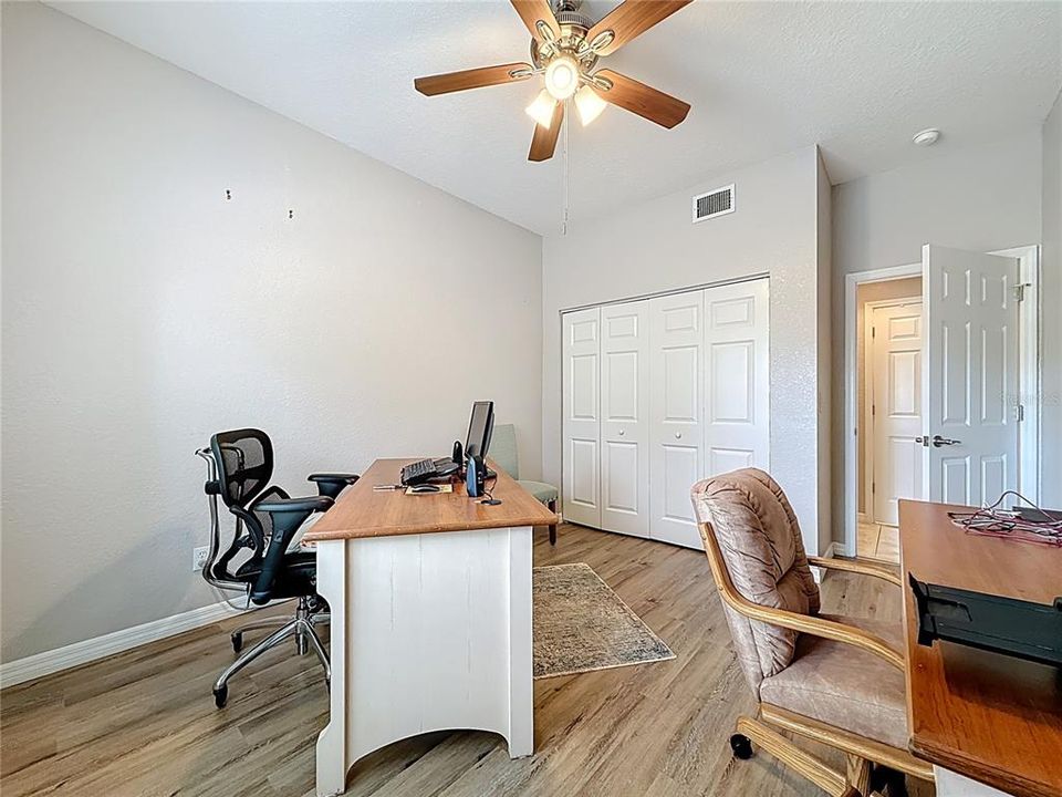 For Sale: $545,000 (3 beds, 3 baths, 1786 Square Feet)