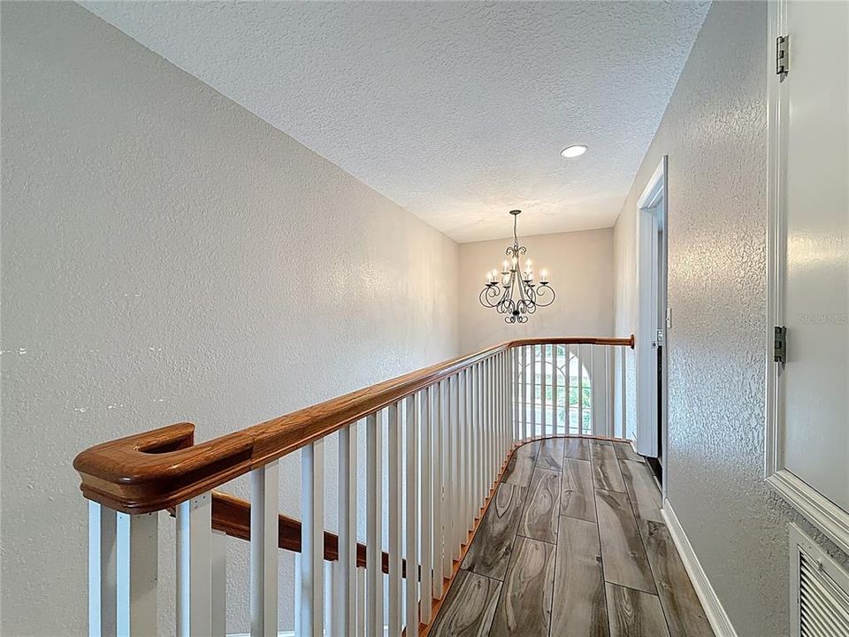 For Sale: $545,000 (3 beds, 3 baths, 1786 Square Feet)