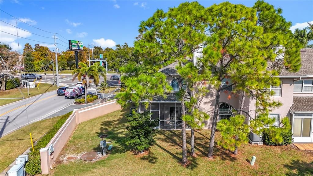 For Sale: $545,000 (3 beds, 3 baths, 1786 Square Feet)