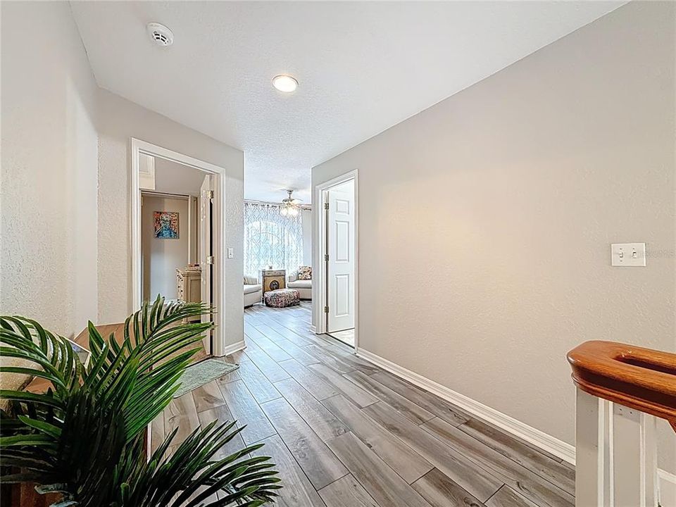 For Sale: $545,000 (3 beds, 3 baths, 1786 Square Feet)