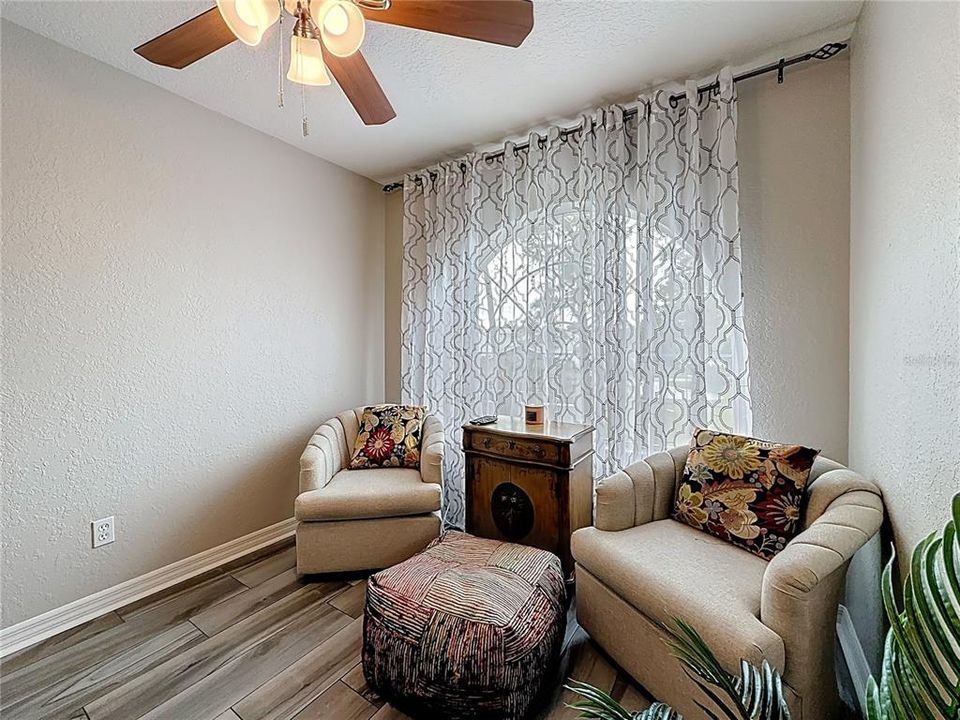 For Sale: $545,000 (3 beds, 3 baths, 1786 Square Feet)