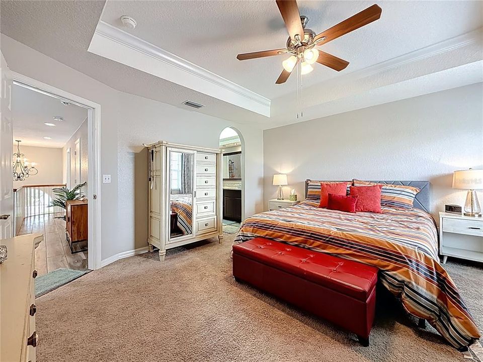 For Sale: $545,000 (3 beds, 3 baths, 1786 Square Feet)