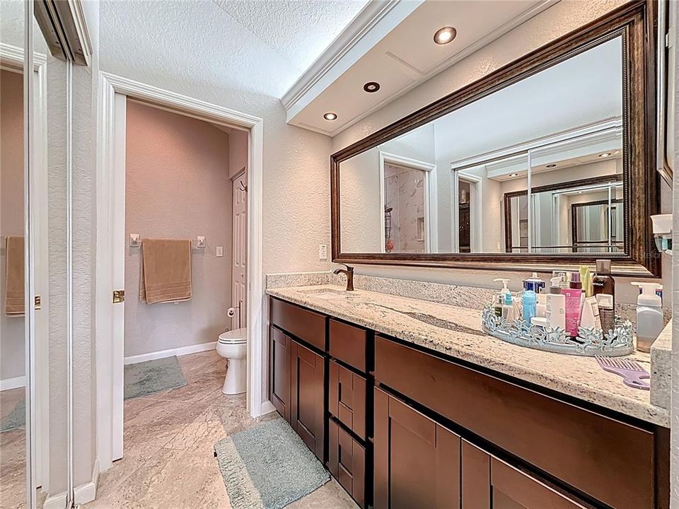 For Sale: $545,000 (3 beds, 3 baths, 1786 Square Feet)