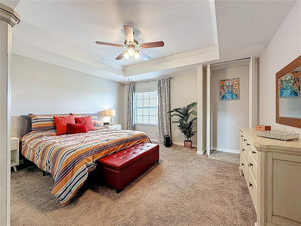 For Sale: $545,000 (3 beds, 3 baths, 1786 Square Feet)