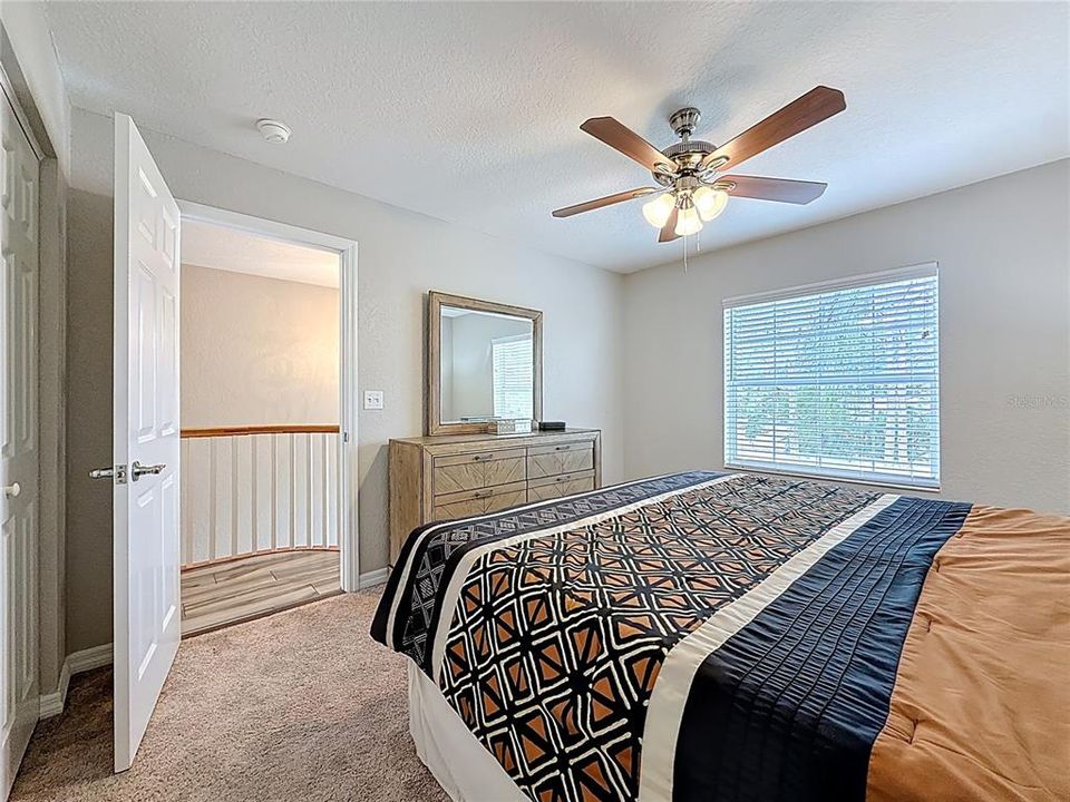 For Sale: $545,000 (3 beds, 3 baths, 1786 Square Feet)