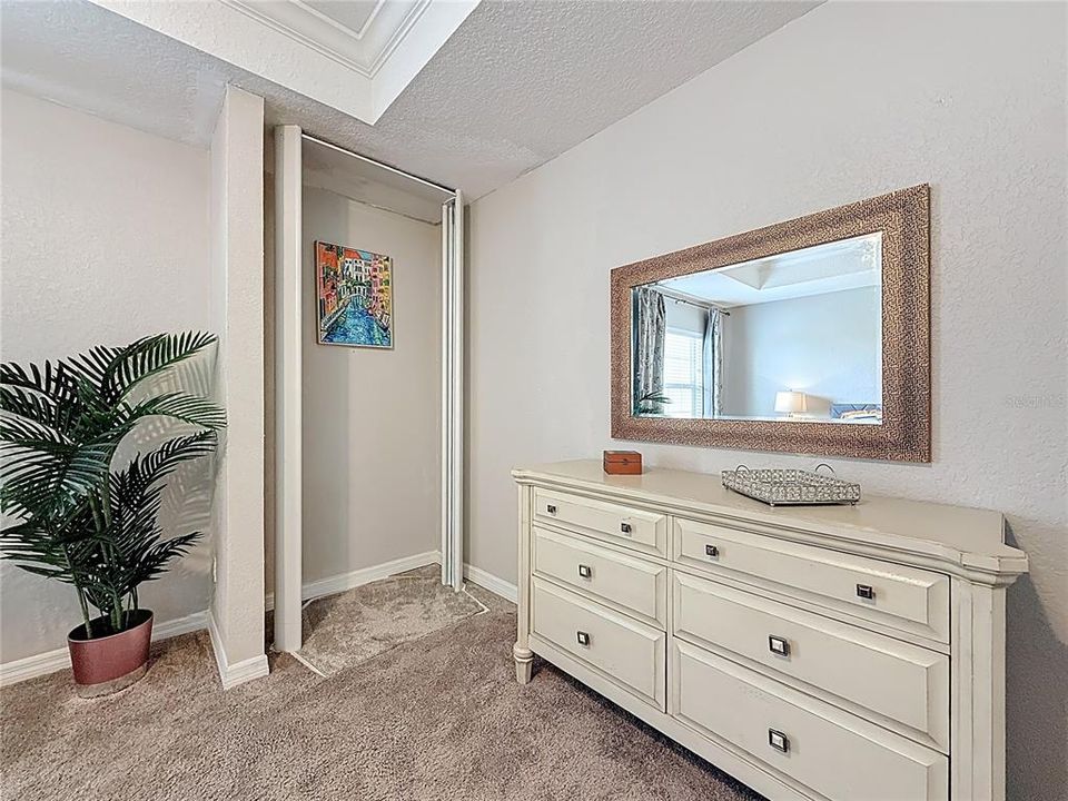 For Sale: $545,000 (3 beds, 3 baths, 1786 Square Feet)