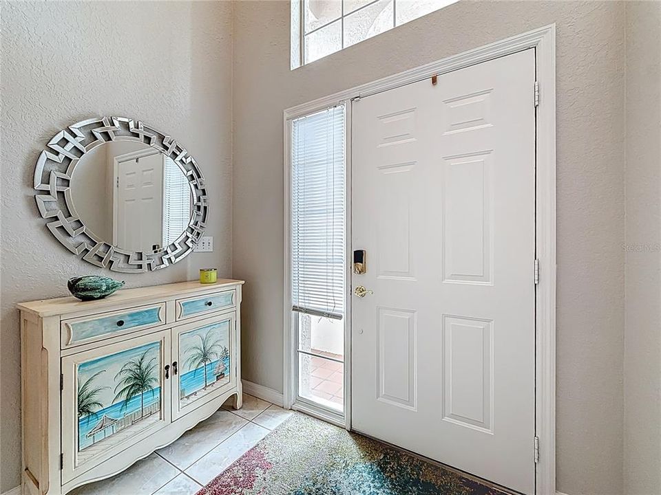 For Sale: $545,000 (3 beds, 3 baths, 1786 Square Feet)