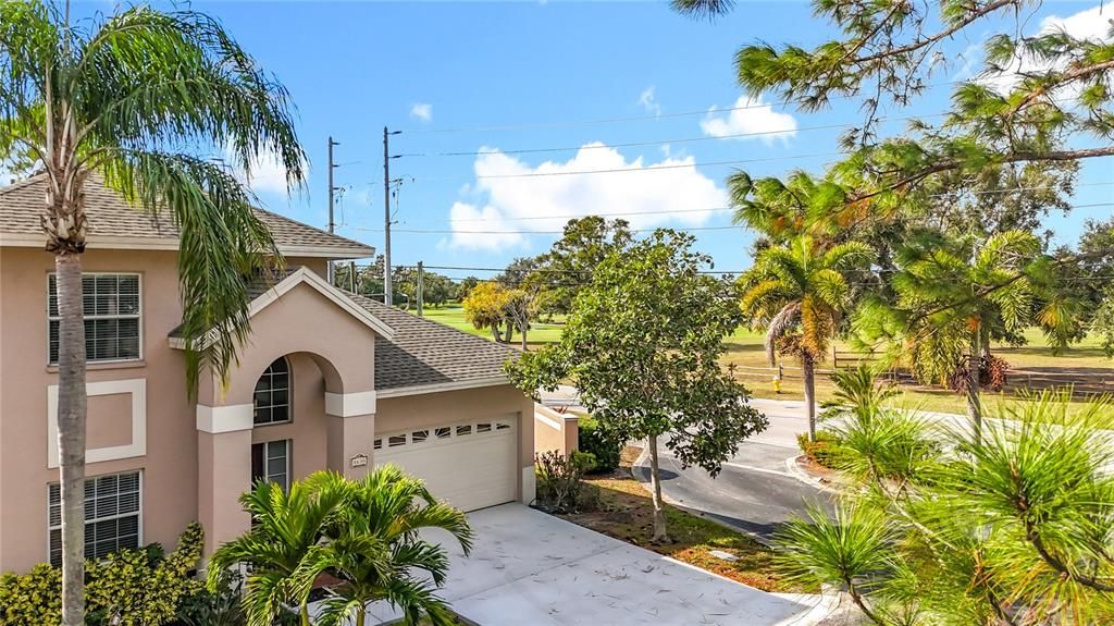 For Sale: $545,000 (3 beds, 3 baths, 1786 Square Feet)