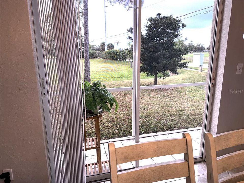 For Sale: $545,000 (3 beds, 3 baths, 1786 Square Feet)