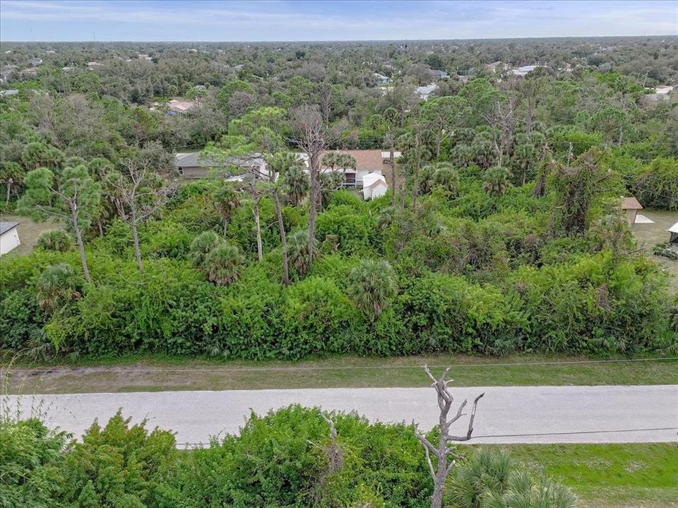 待售: $49,500 (0.23 acres)