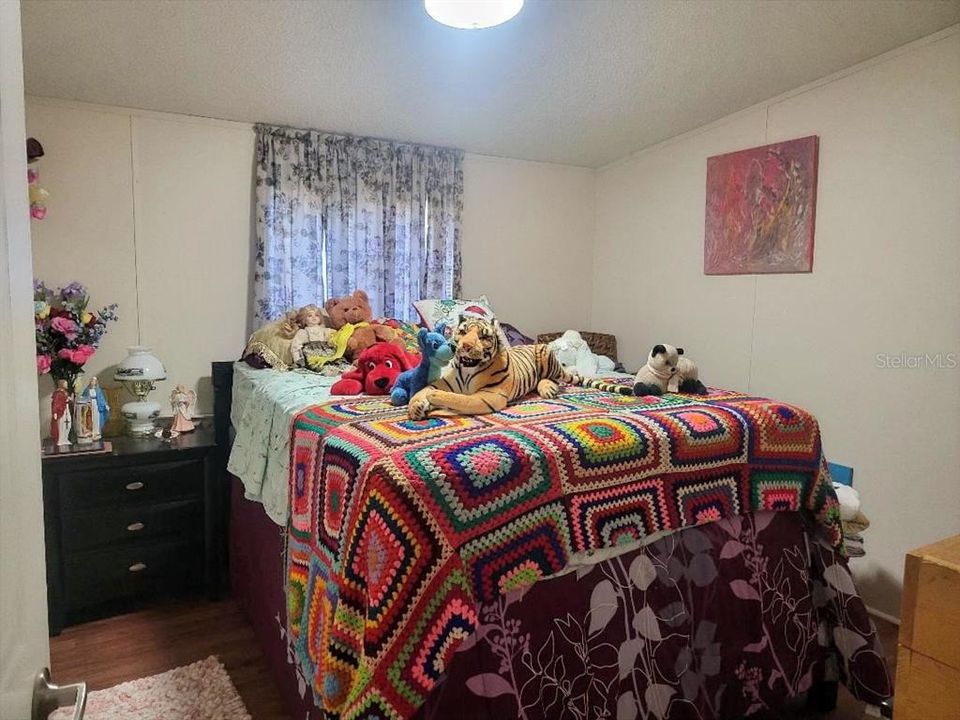 En Venta: $380,000 (4 camas, 2 baños, 2280 Pies cuadrados)