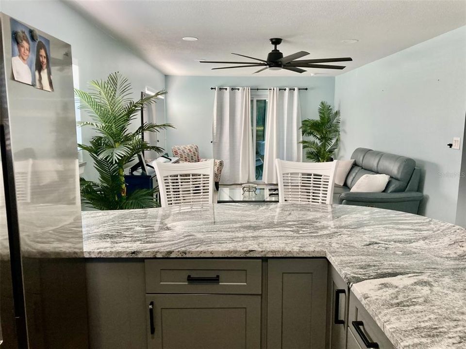 На продажу: $140,000 (1 спален, 1 ванн, 850 Квадратных фут)