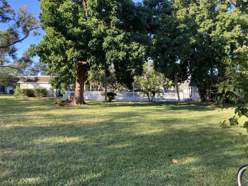 待售: $140,000 (1 贝兹, 1 浴室, 850 平方英尺)