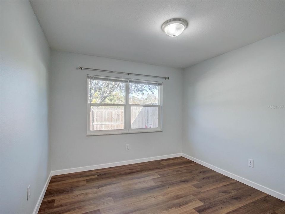 出租: $2,000 (2 贝兹, 1 浴室, 875 平方英尺)