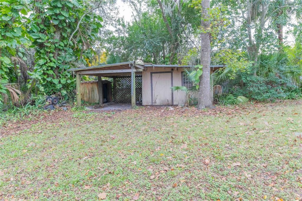 For Sale: $189,900 (3 beds, 2 baths, 1090 Square Feet)