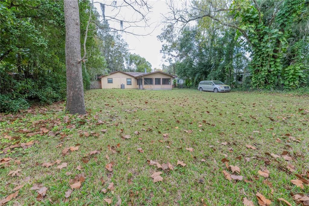 For Sale: $189,900 (3 beds, 2 baths, 1090 Square Feet)