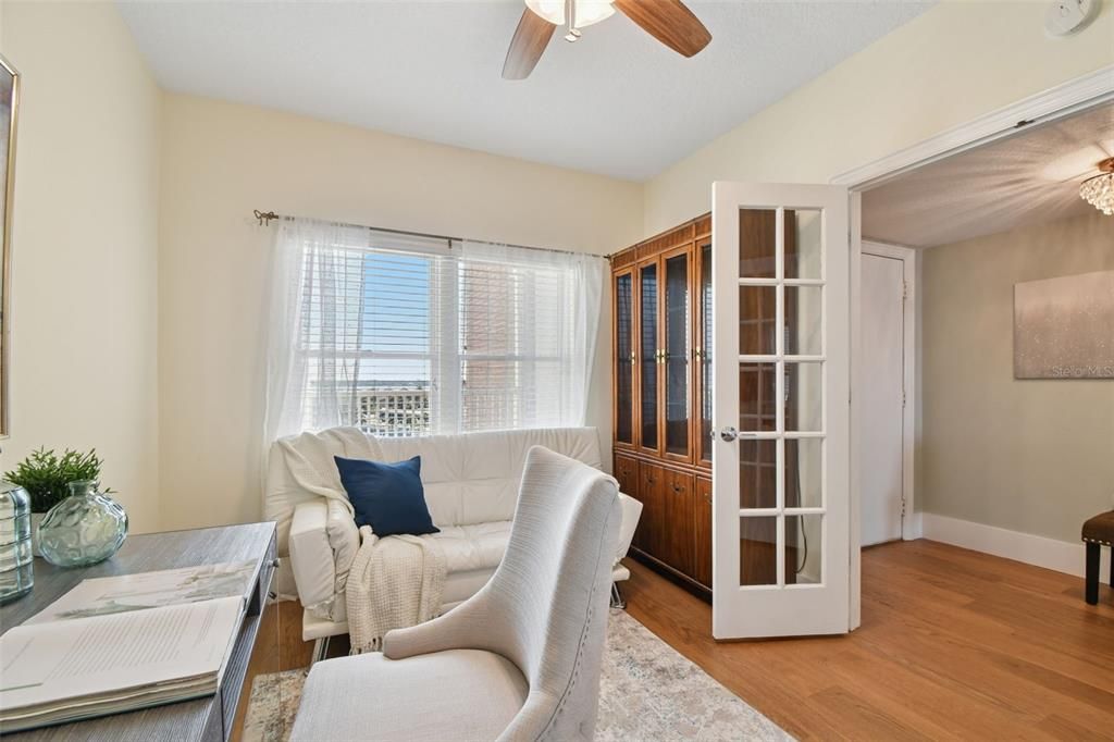 For Sale: $1,150,000 (2 beds, 2 baths, 1390 Square Feet)