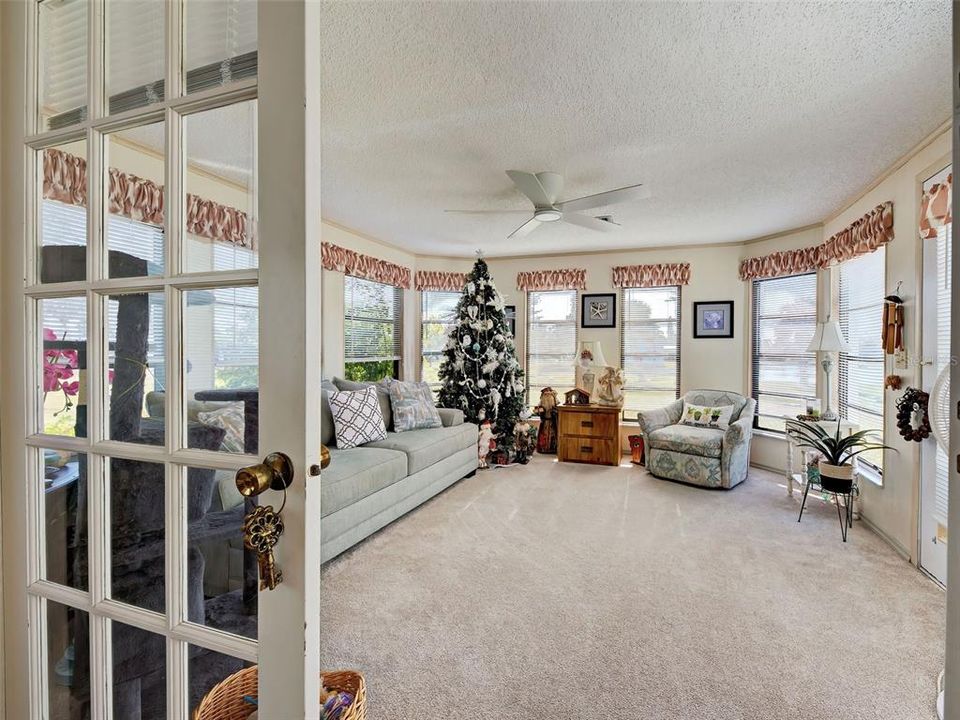 En Venta: $184,900 (2 camas, 2 baños, 1444 Pies cuadrados)