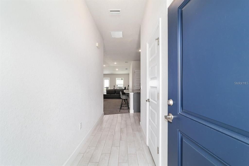 For Sale: $309,900 (4 beds, 2 baths, 1608 Square Feet)