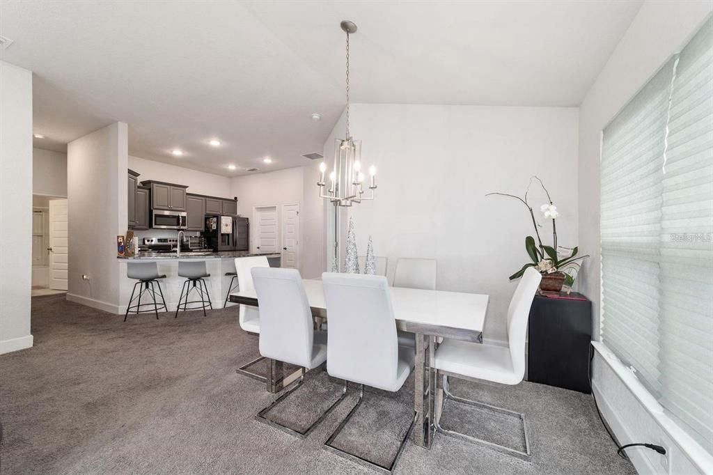 For Sale: $309,900 (4 beds, 2 baths, 1608 Square Feet)