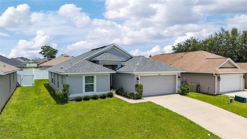 For Sale: $309,900 (4 beds, 2 baths, 1608 Square Feet)