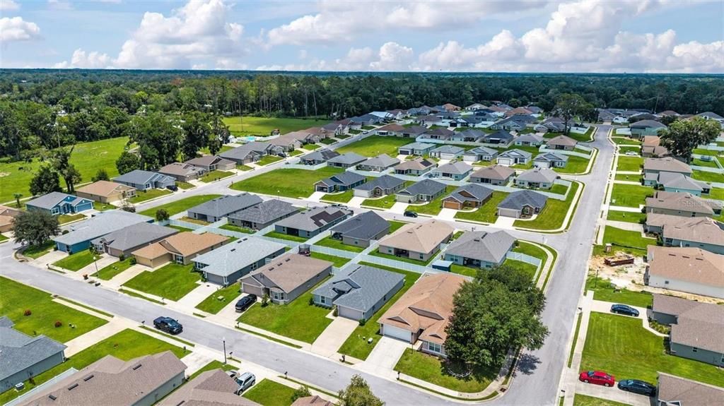 For Sale: $309,900 (4 beds, 2 baths, 1608 Square Feet)