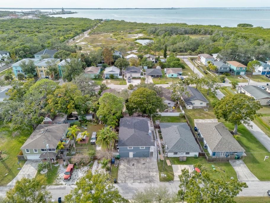 待售: $625,000 (7 贝兹, 0 浴室, 3564 平方英尺)