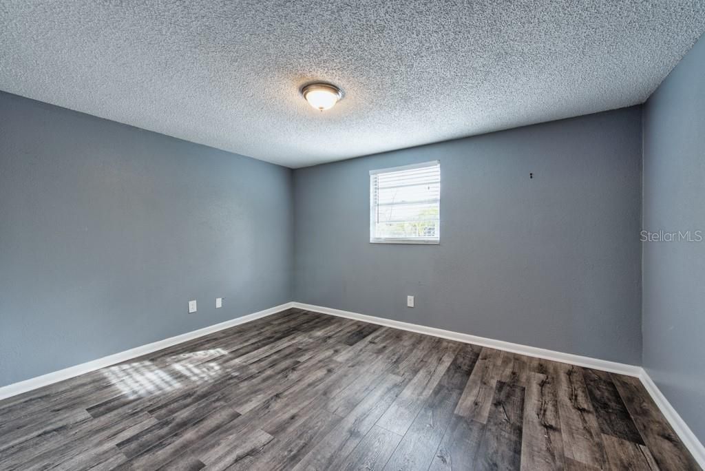 待售: $625,000 (7 贝兹, 0 浴室, 3564 平方英尺)