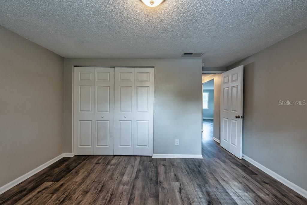 待售: $625,000 (7 贝兹, 0 浴室, 3564 平方英尺)