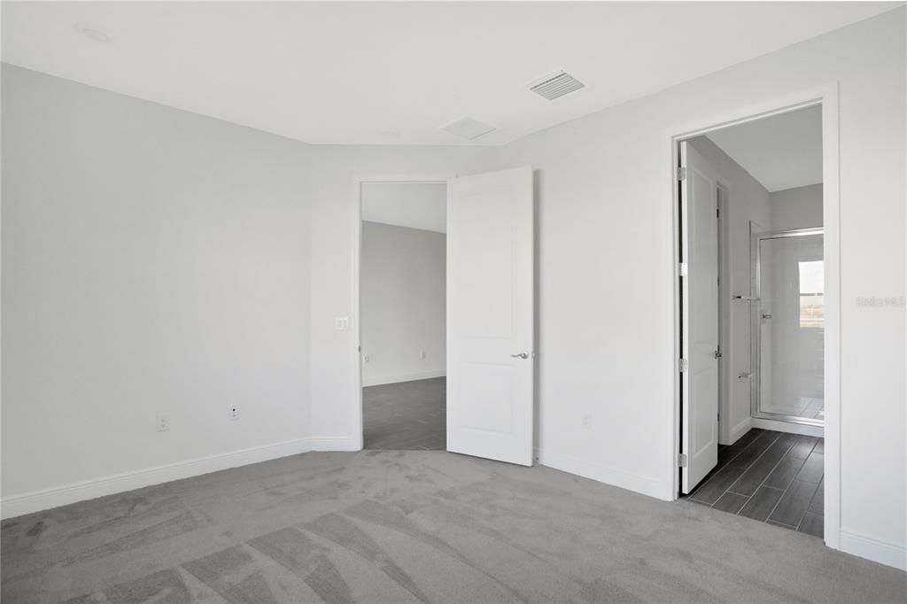 For Sale: $319,990 (3 beds, 2 baths, 1807 Square Feet)