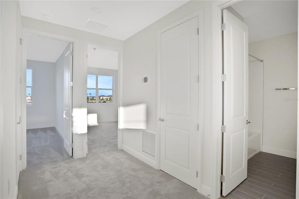 For Sale: $319,990 (3 beds, 2 baths, 1807 Square Feet)