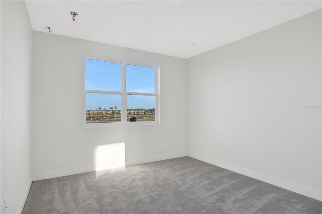 For Sale: $319,990 (3 beds, 2 baths, 1807 Square Feet)